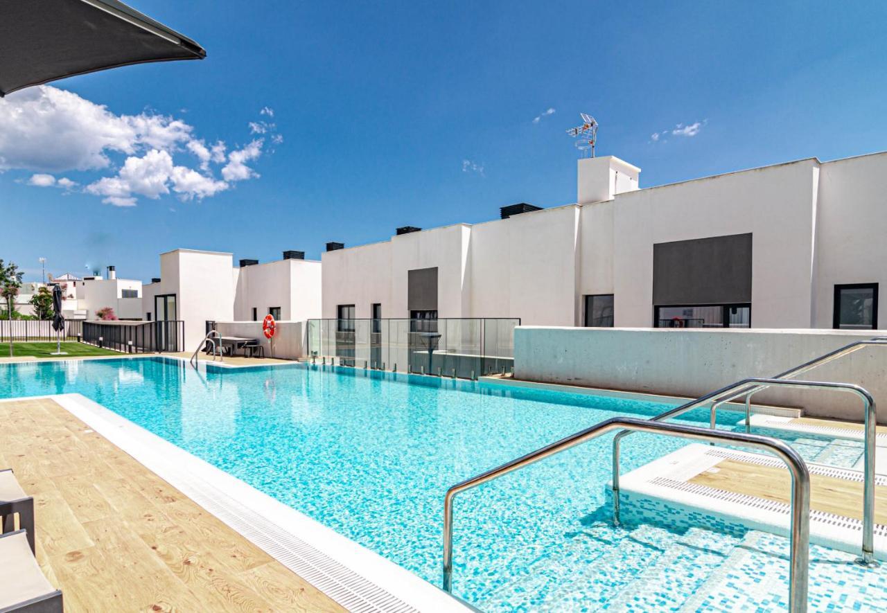 Sb4Bb - Apotel Las Mesas By Roomservices Estepona Exterior foto